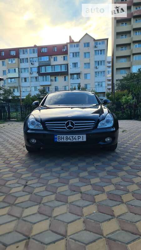 2005 mercedes-benz cls 500