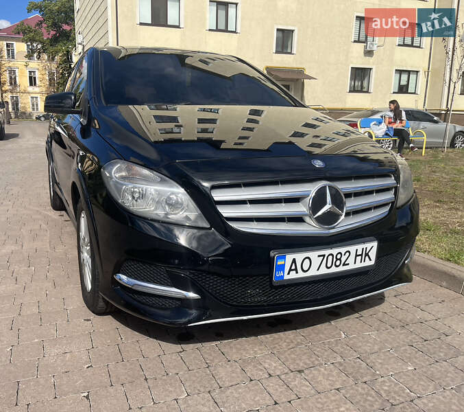 2014 mercedes-benz b 200 ng