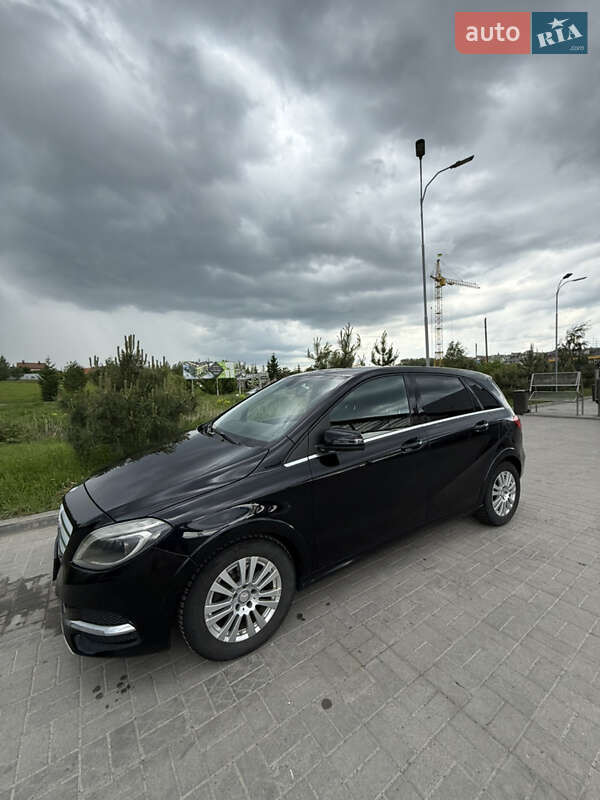 2014 mercedes-benz b 200