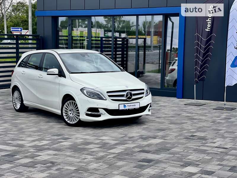 2015 mercedes-benz b 200