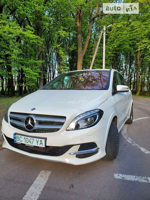 2015 mercedes-benz b 250e