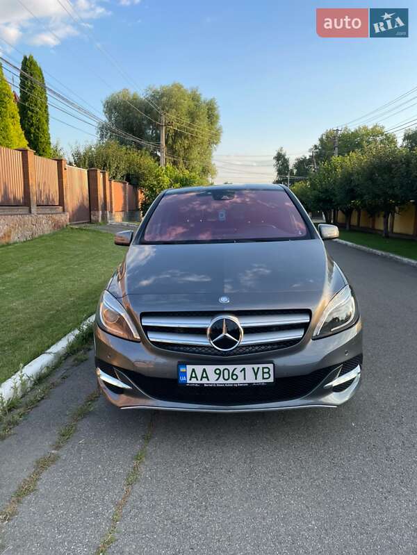2015 mercedes-benz b 250e