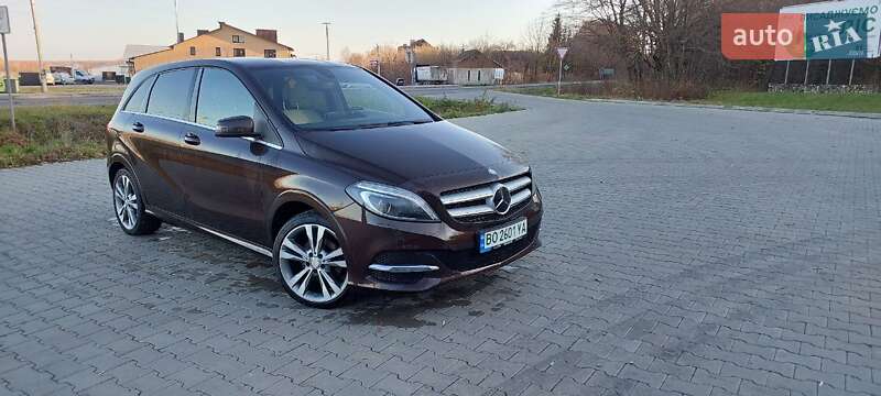 2015 mercedes-benz b 250e