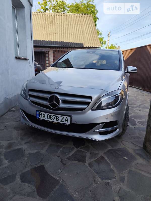 2016 mercedes-benz b 250e