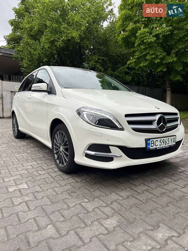 2016 mercedes-benz b 250e