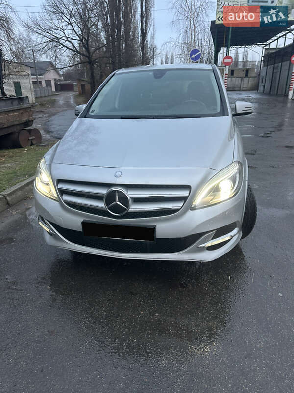 2016 mercedes-benz b 250e