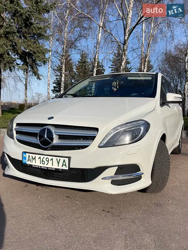 2016 mercedes-benz b 250e