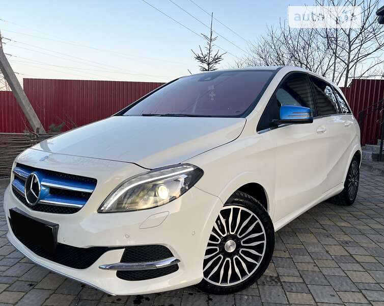 2017 mercedes-benz b 250e