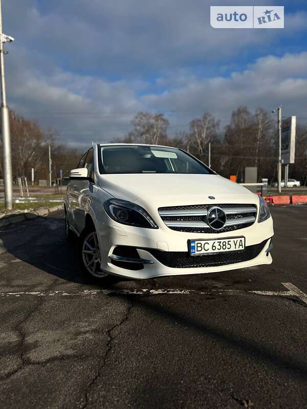 2016 mercedes-benz b 250e