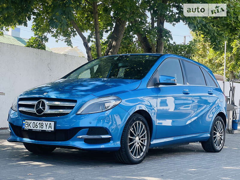2017 mercedes-benz b 250e