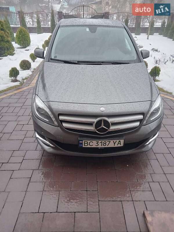 2017 mercedes-benz b 250e