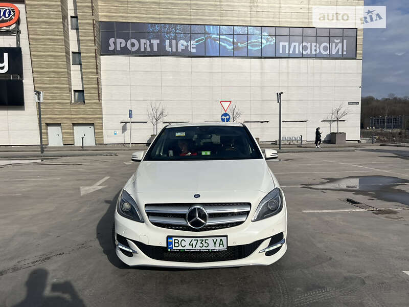 2017 mercedes-benz b 250e