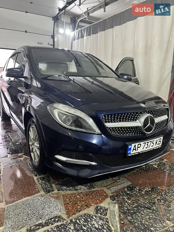 2017 mercedes-benz b 250e