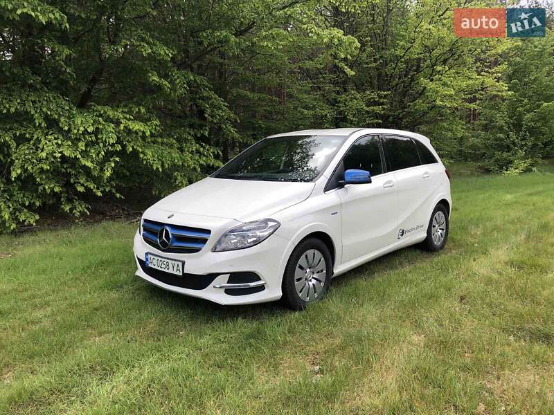 2017 mercedes-benz b 250e