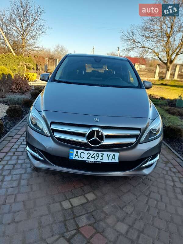 2017 mercedes-benz b 250e