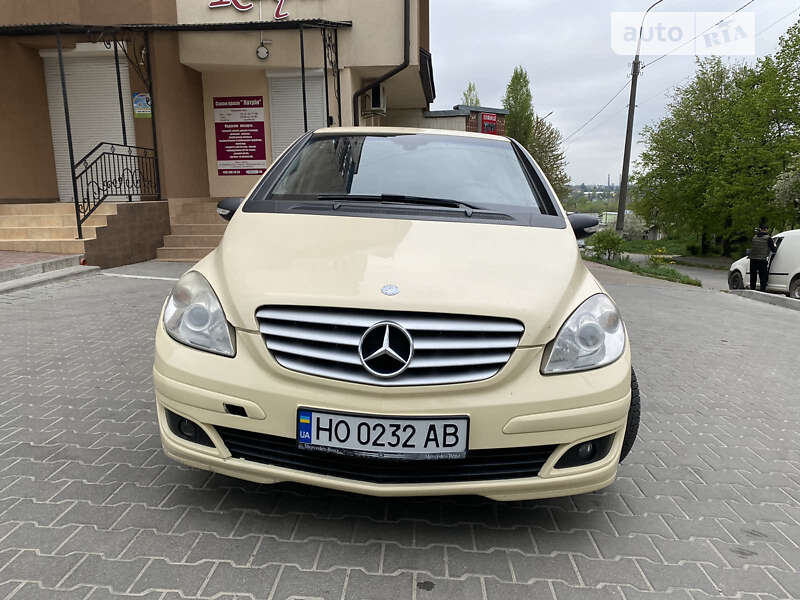 2005 mercedes-benz b 180