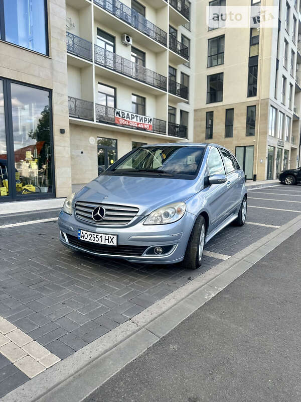2005 mercedes-benz b 180