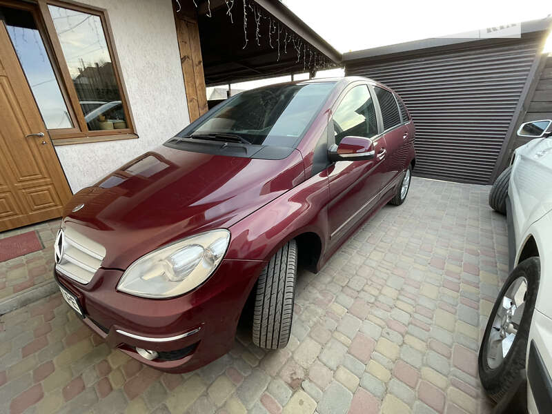 2010 mercedes-benz b 180
