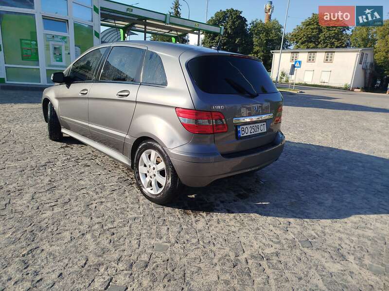 2010 mercedes-benz b-180