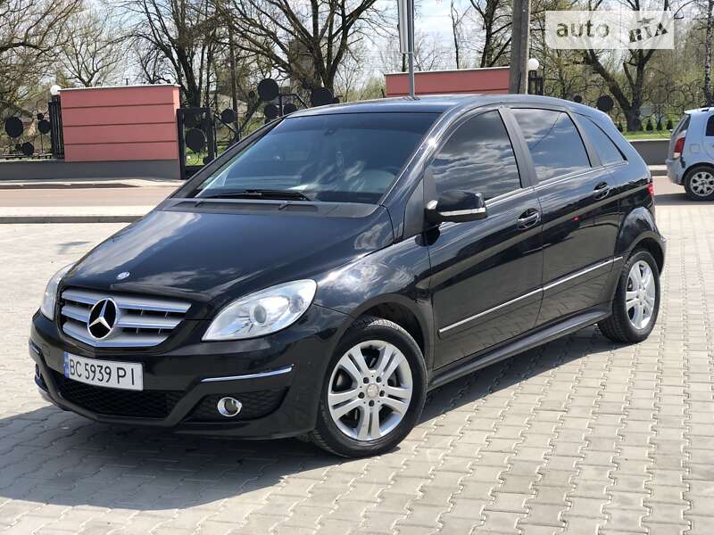 2011 mercedes-benz b 180
