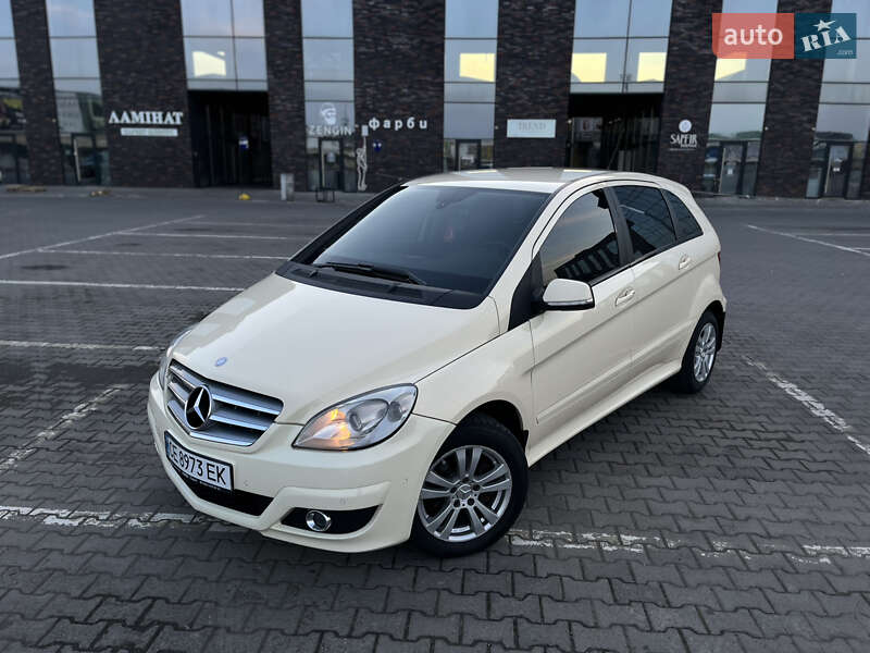 2011 mercedes-benz b 180