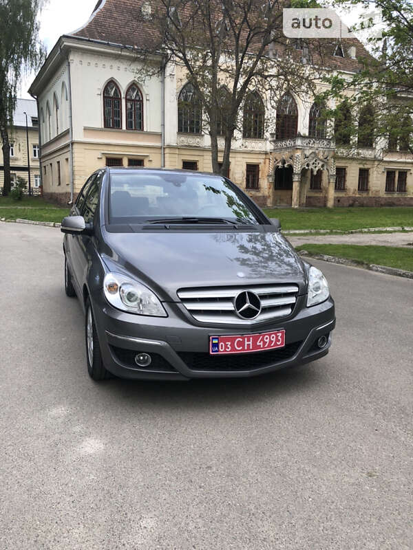 2011 mercedes-benz b 180