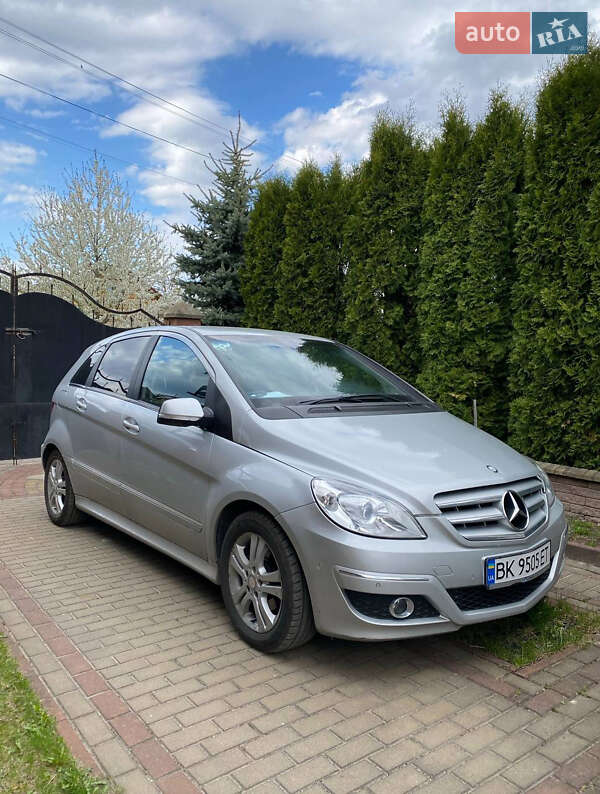 2011 mercedes-benz b-class