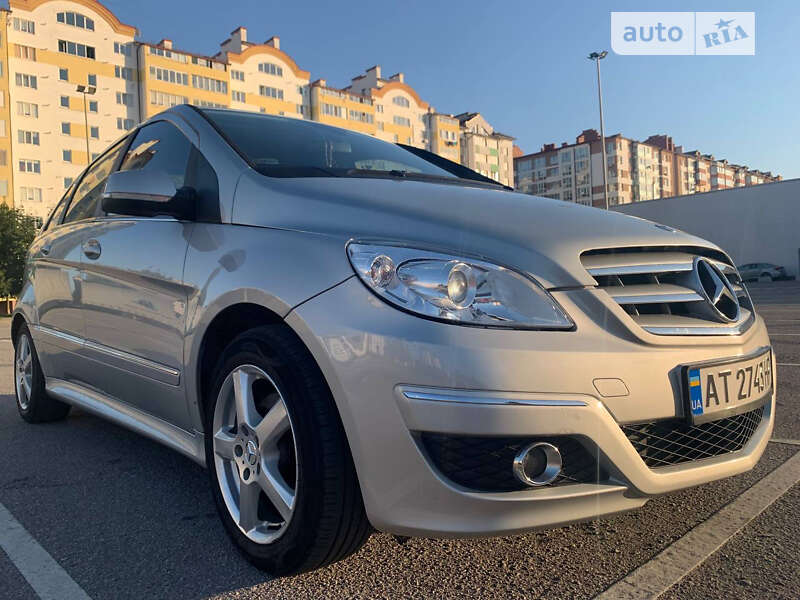 2011 mercedes-benz b 180