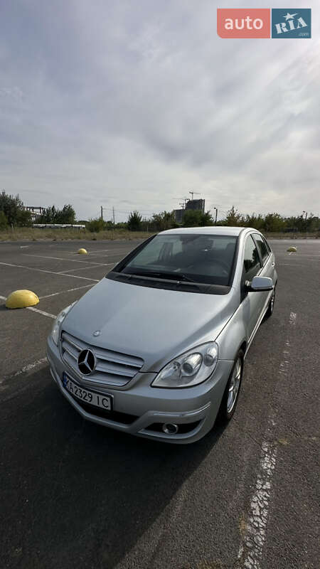 2009 mercedes-benz b 200