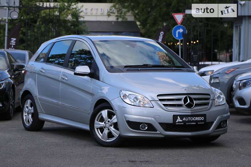 2011 mercedes-benz b 200