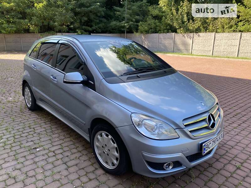 2010 mercedes-benz b 180