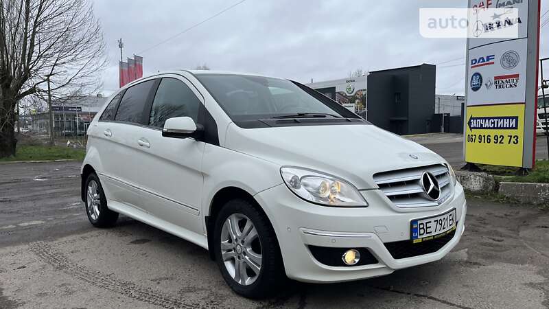 2010 mercedes-benz b-180