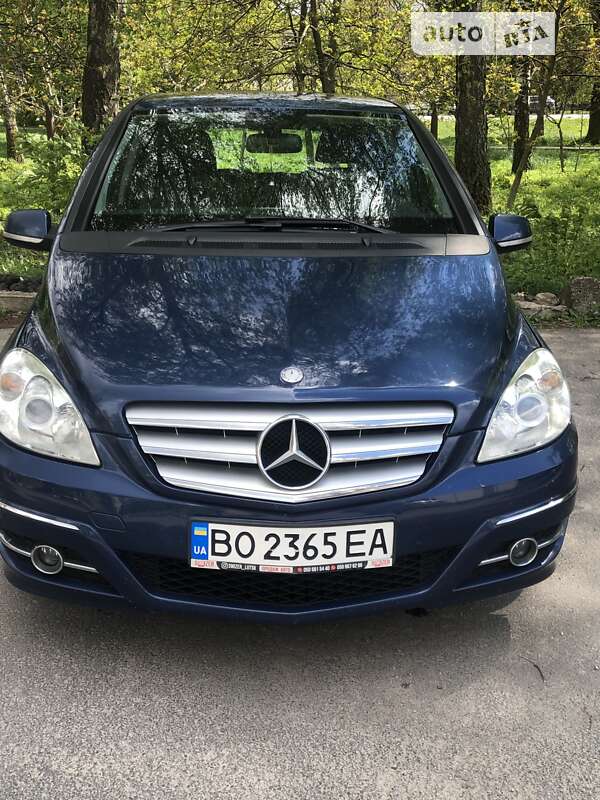 2011 mercedes-benz b 180