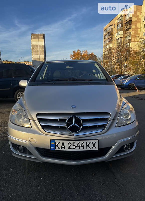2009 mercedes-benz b 180
