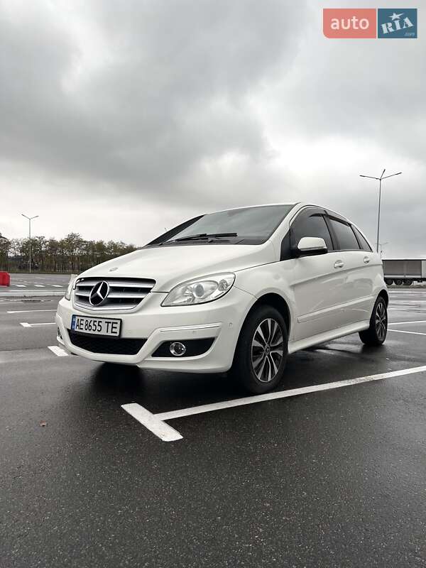 2009 mercedes-benz b 180