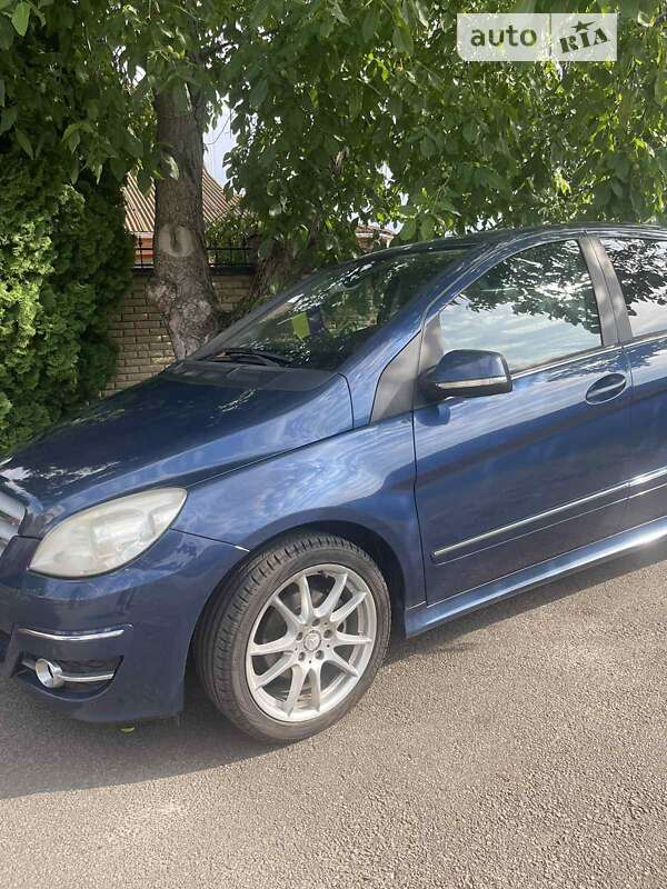 2010 mercedes-benz b 180