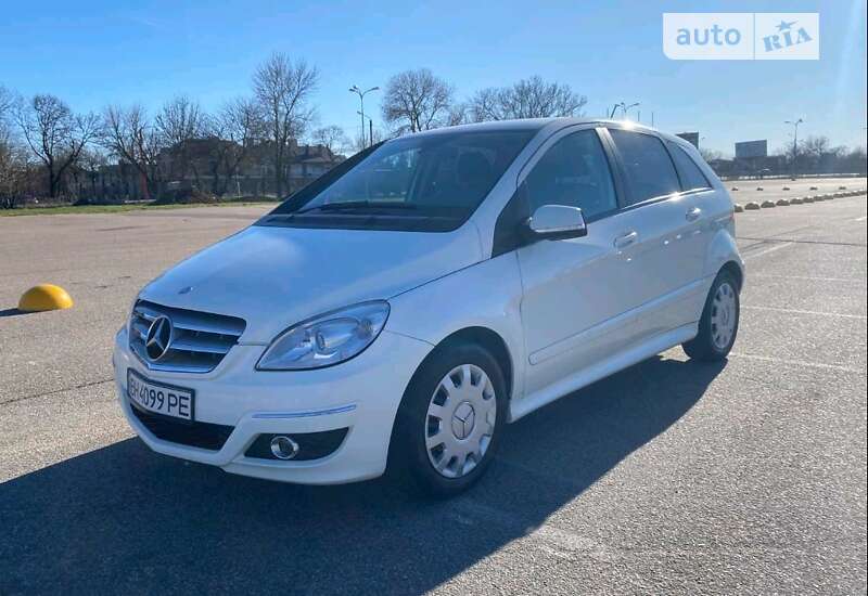 2010 mercedes-benz b 180