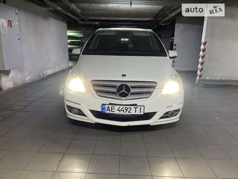 2010 mercedes-benz b 180