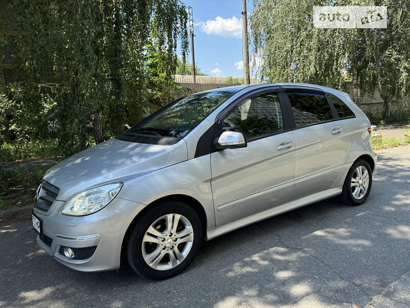 2010 mercedes-benz b 180