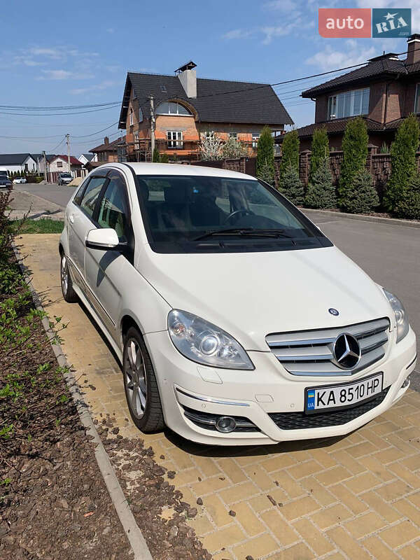 2010 mercedes-benz b 180