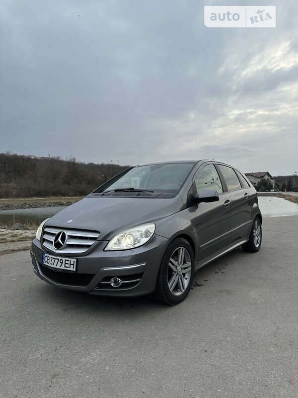 2011 mercedes-benz b 180