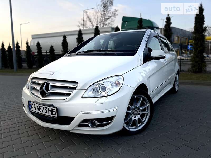 2011 mercedes-benz b 180