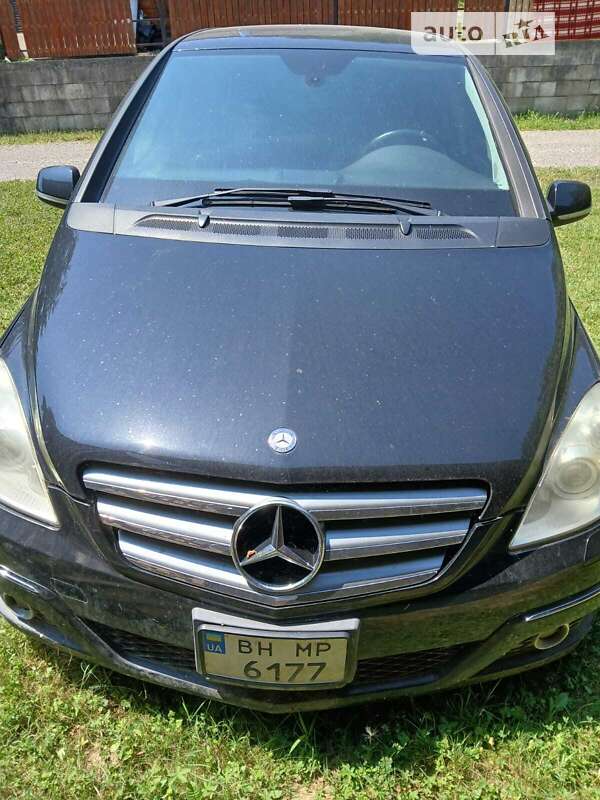 2011 mercedes-benz b 180