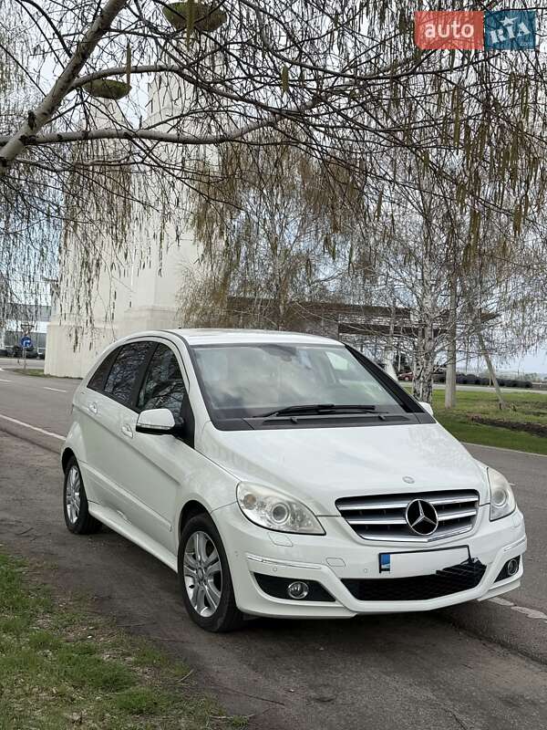 2011 mercedes-benz b-class