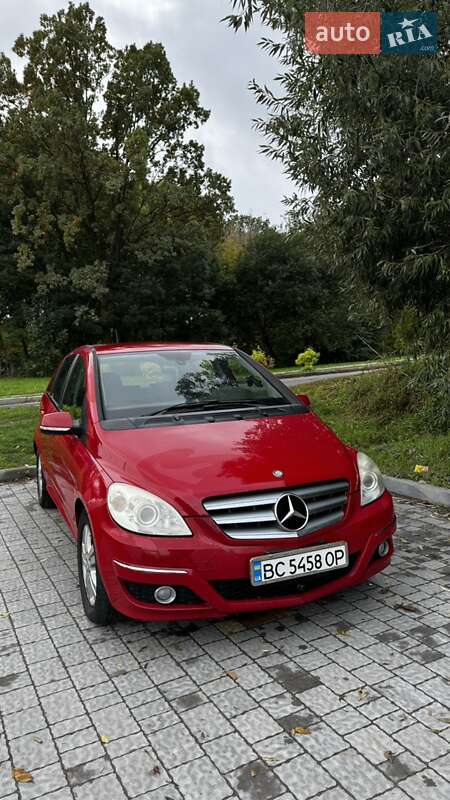 2011 mercedes-benz b 180