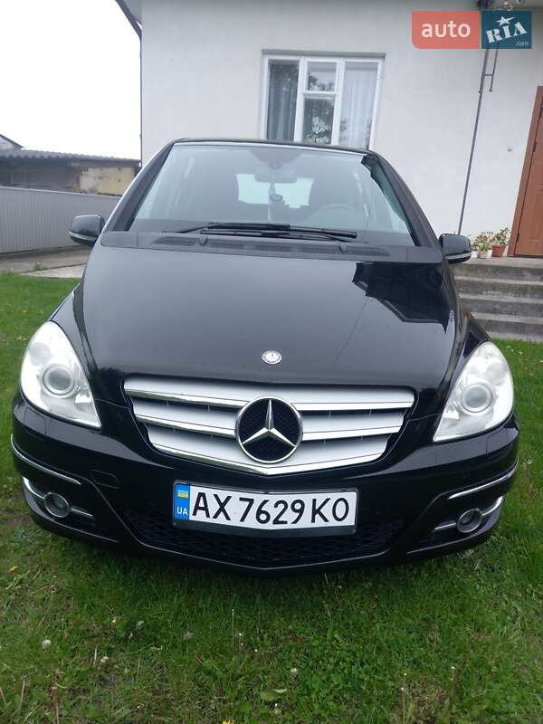 2010 mercedes-benz b-200