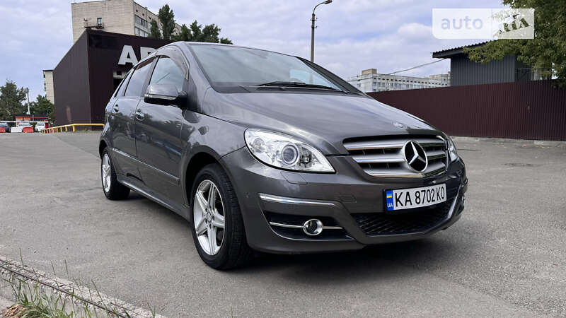 2011 mercedes-benz b 200