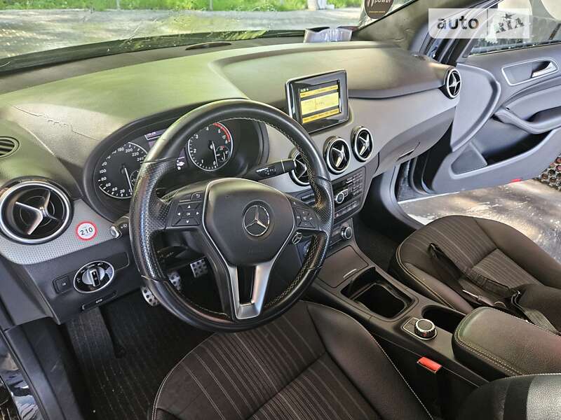 2012 mercedes-benz b 180