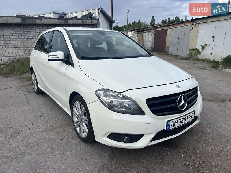 2014 mercedes-benz b 180