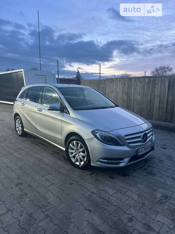 2014 mercedes-benz b 200